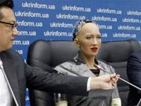 那個「口出狂言」的女機器人索菲亞，現在加入沙特國籍，甚至還想要「結婚生子」